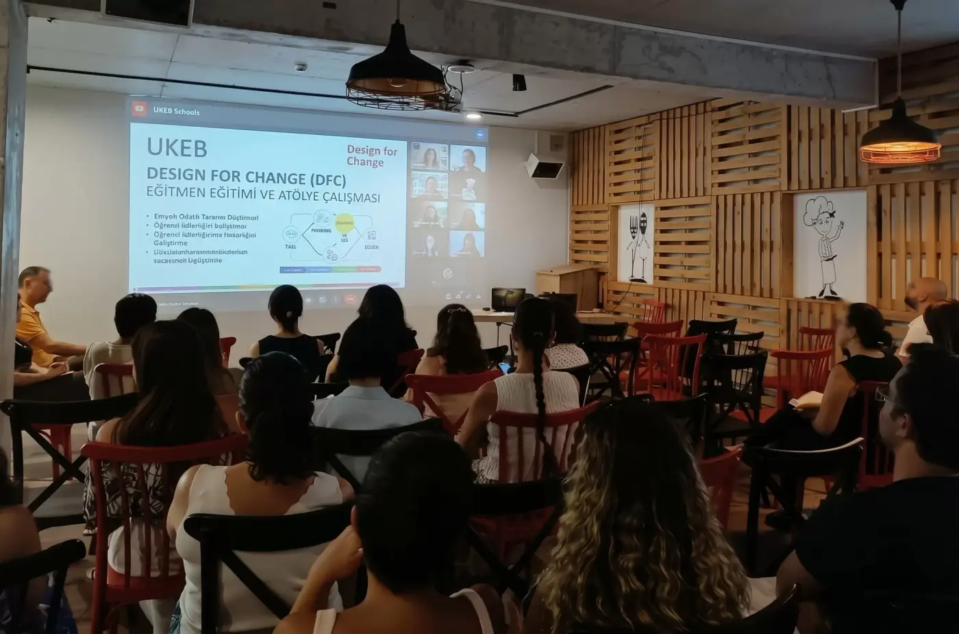 UKEB OKULLARI ÖĞRETMENLERİ “DESIGN FOR CHANGE” EĞİTİMİNDE